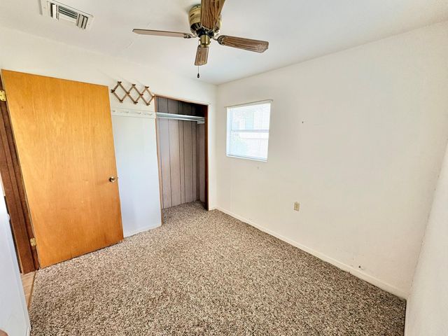 1115 Edgewater DR, Spicewood, TX 78669