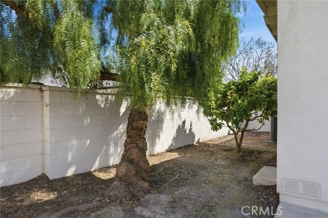 5857 E Mezzanine Way, Long Beach, CA 90808