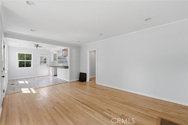 5857 E Mezzanine Way, Long Beach, CA 90808