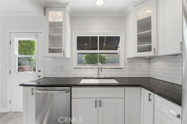 5857 E Mezzanine Way, Long Beach, CA 90808