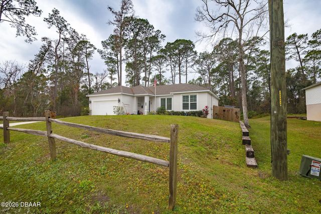 1550 11th Avenue, Deland, FL 32724