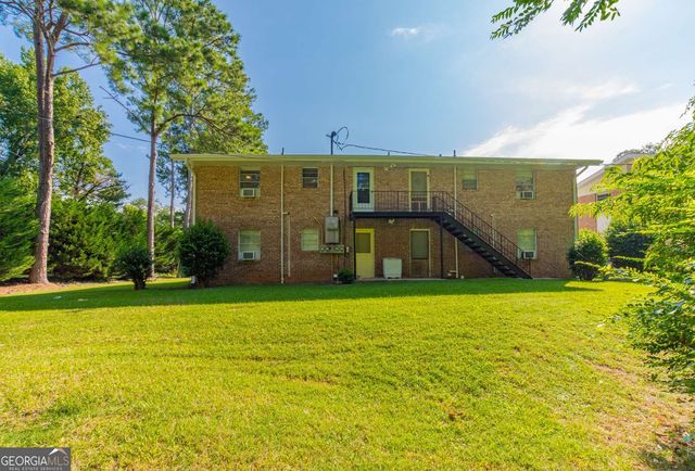 200 Willow Road, Peachtree City, GA 30269