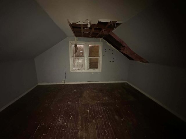 11941 S La Salle Street, Chicago, IL 60628