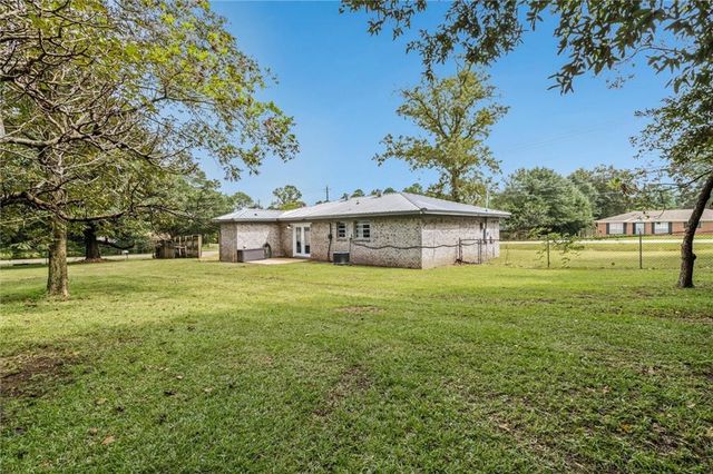 9500 Howells Ferry Road, Semmes, AL 36575
