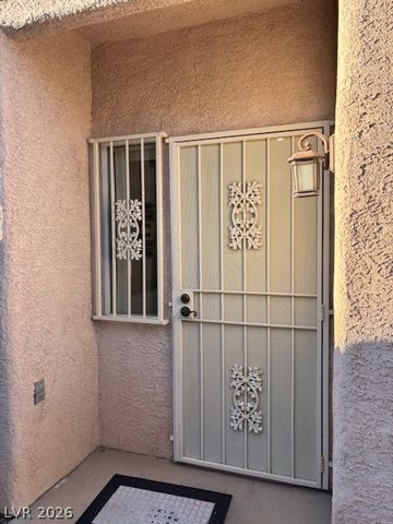 9575 Withering Pine Street, Las Vegas, NV 89123