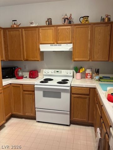 9575 Withering Pine Street, Las Vegas, NV 89123