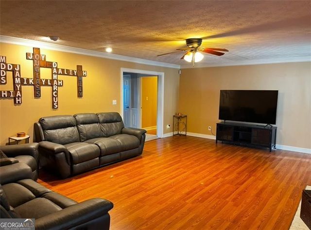 1501 Shoals Creek Drive SW, Conyers, GA 30094