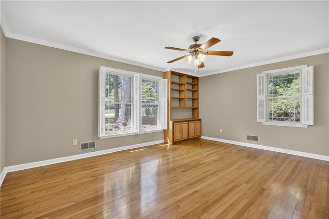 147 Hillbrook Drive, Spartanburg, SC 29307