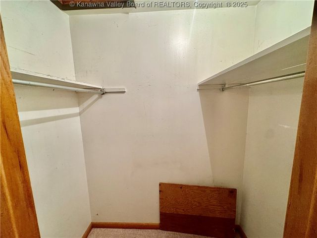 90 Dogwood Lane, Madison, WV 25130