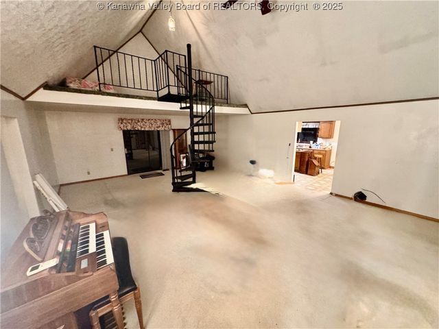 90 Dogwood Lane, Madison, WV 25130