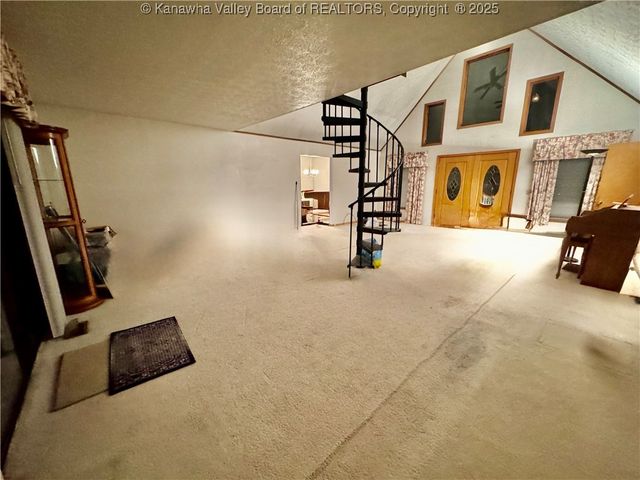 90 Dogwood Lane, Madison, WV 25130