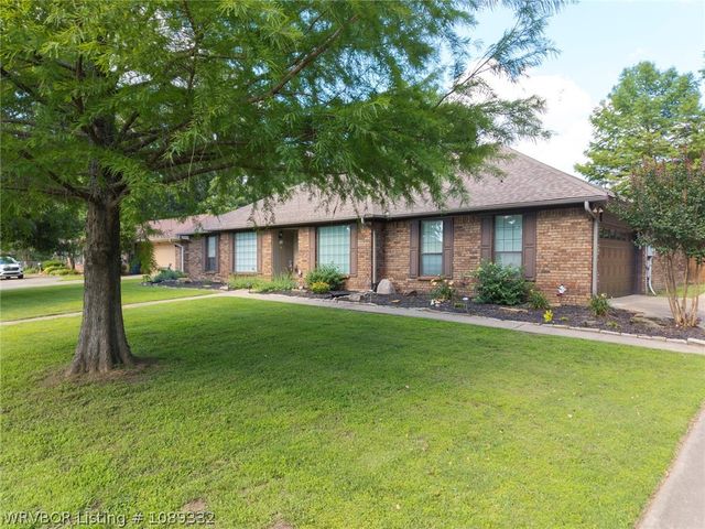 10117 Jenny Lind Road, Fort Smith, AR 72908
