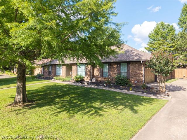 10117 Jenny Lind Road, Fort Smith, AR 72908