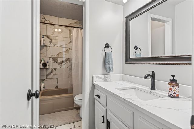 10117 Jenny Lind Road, Fort Smith, AR 72908