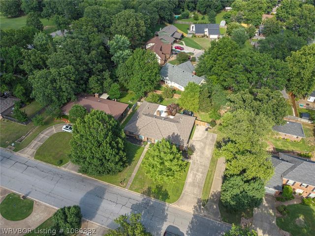 10117 Jenny Lind Road, Fort Smith, AR 72908