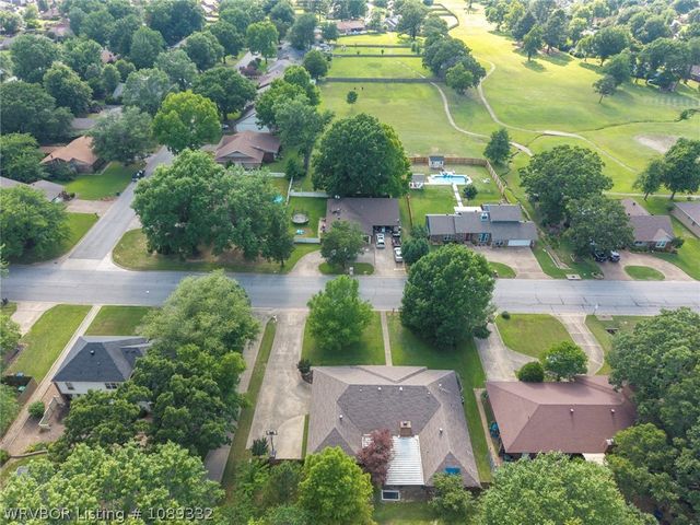 10117 Jenny Lind Road, Fort Smith, AR 72908