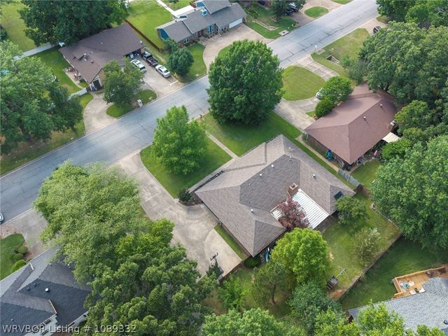 10117 Jenny Lind Road, Fort Smith, AR 72908