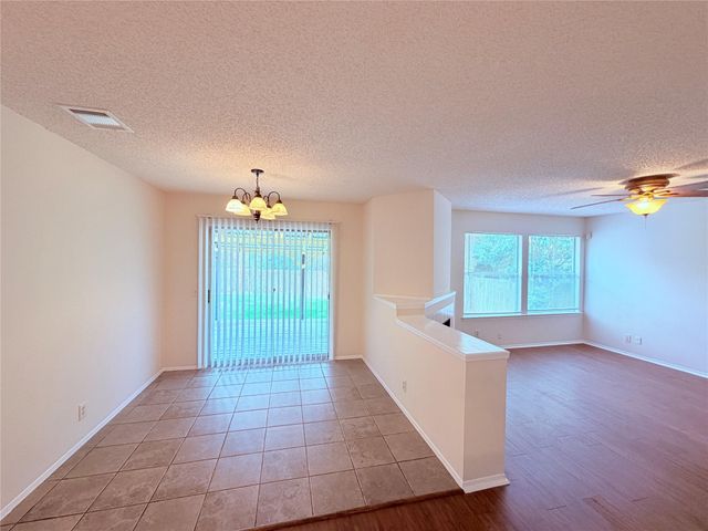 16924 Cactus Blossom DR, Pflugerville, TX 78660