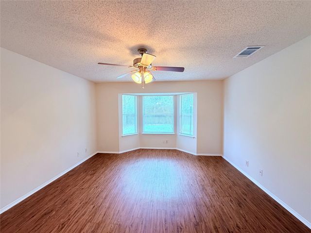 16924 Cactus Blossom DR, Pflugerville, TX 78660