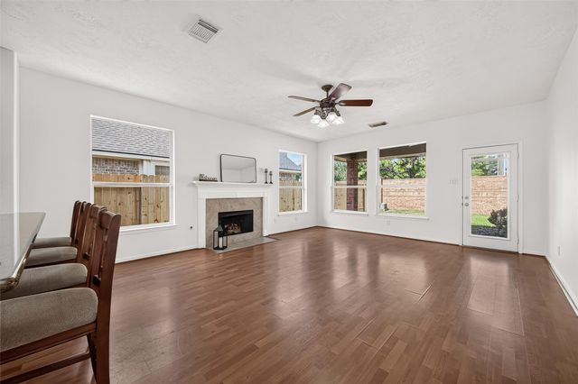 14903 Opera House Row Drive, Cypress, TX 77429