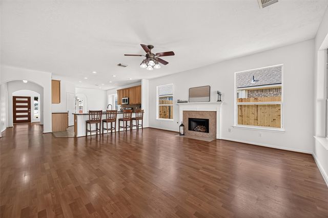 14903 Opera House Row Drive, Cypress, TX 77429