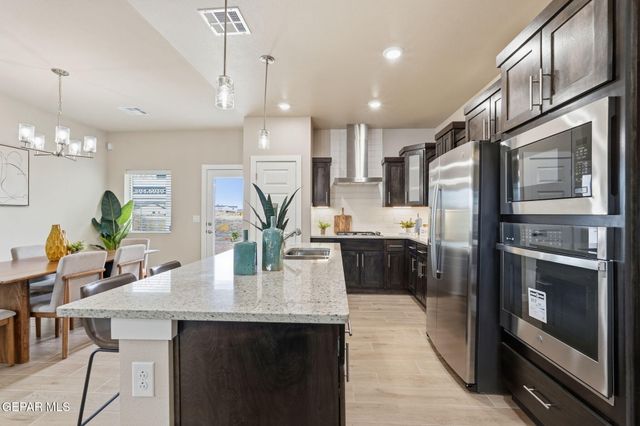 13821 Victory Sky Avenue, El Paso, TX 79928