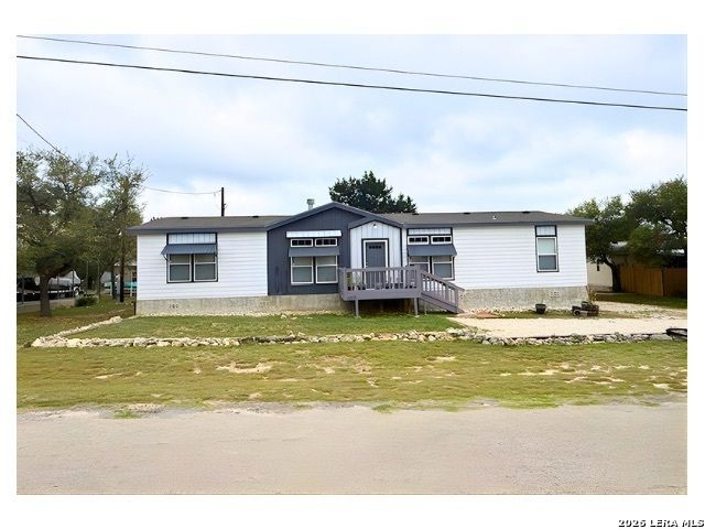 659 Private Road 1508, Bandera, TX 78003