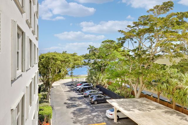 1801 S FLAGLER Drive 301, West Palm Beach, FL 33401