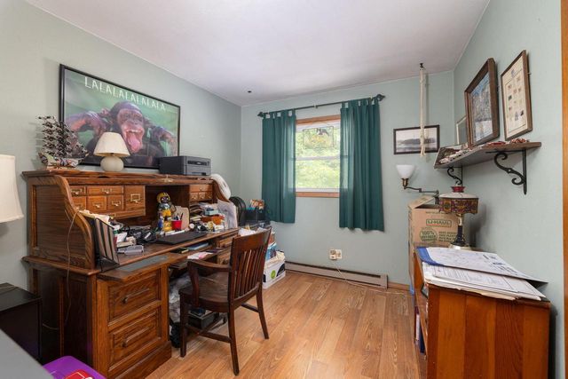 E590 Mundsack ROAD, Genoa, WI 54632