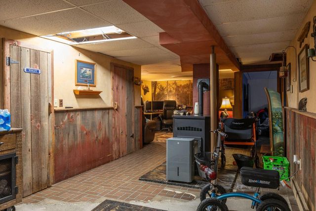 E590 Mundsack ROAD, Genoa, WI 54632