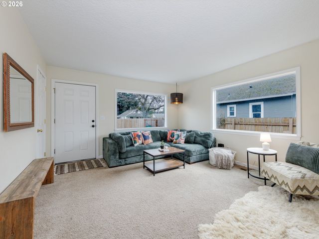 6721 Se 77TH Ave, Portland, OR 97206