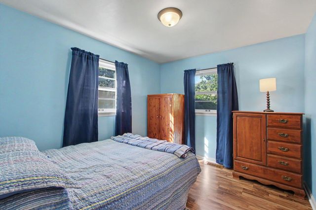 1031 Chrysler Street, Kalamazoo Twp, MI 49048