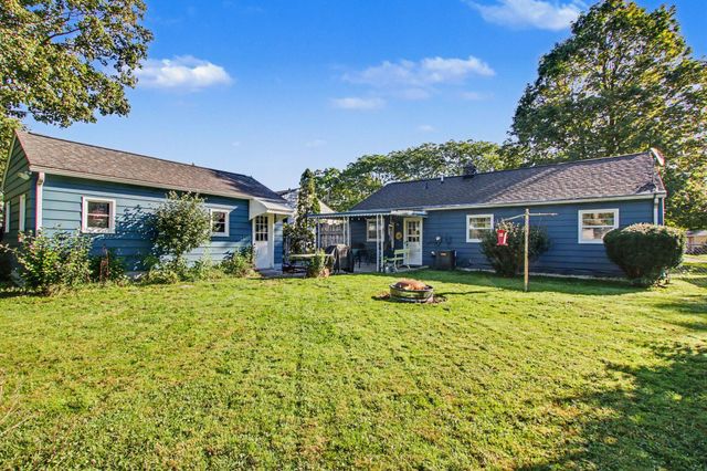 1031 Chrysler Street, Kalamazoo Twp, MI 49048
