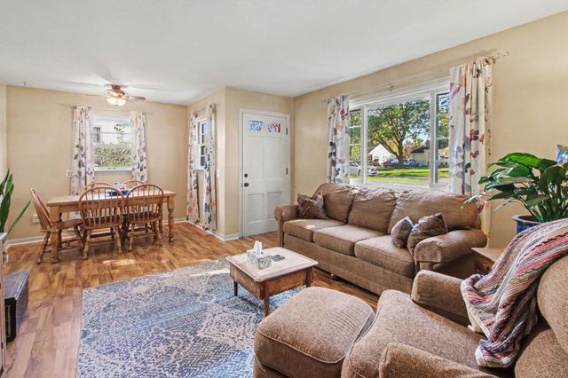 1031 Chrysler Street, Kalamazoo Twp, MI 49048