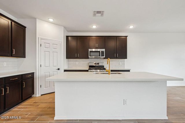 46941 W OLD TIMER Road, Maricopa, AZ 85139