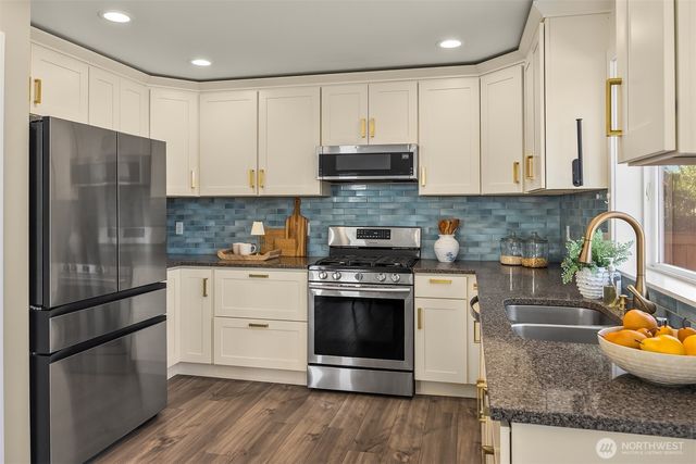14210 50th Avenue SE, Everett, WA 98208
