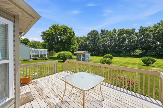 398 Shawnee Loop S, Pataskala, OH 43062