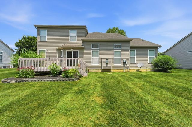 398 Shawnee Loop S, Pataskala, OH 43062