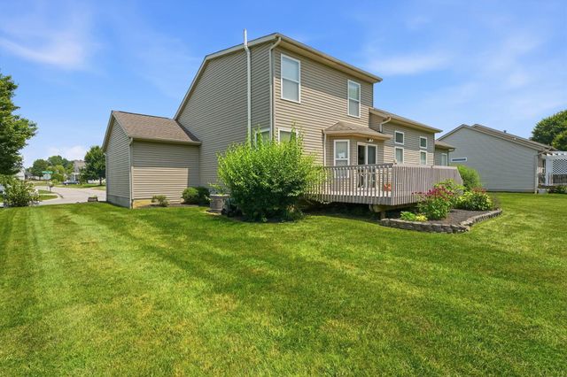 398 Shawnee Loop S, Pataskala, OH 43062
