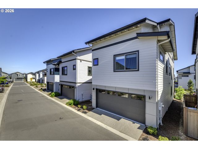 4179 Se 68TH Ave, Hillsboro, OR 97123