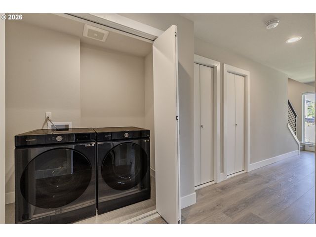 4179 Se 68TH Ave, Hillsboro, OR 97123