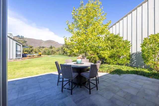 28069 Heron Court, Carmel Valley, CA 93923