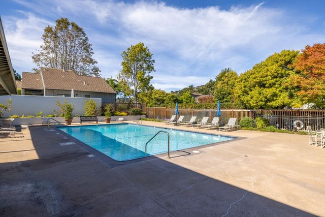 28069 Heron Court, Carmel Valley, CA 93923