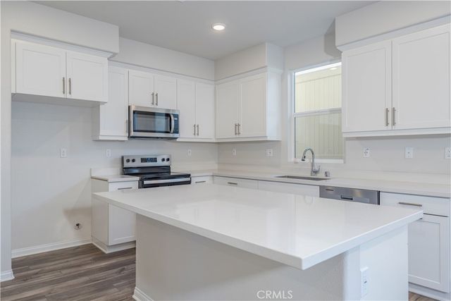 466 Meyer, Upland, CA 91786