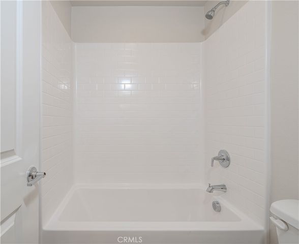 466 Meyer, Upland, CA 91786