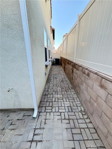 466 Meyer, Upland, CA 91786