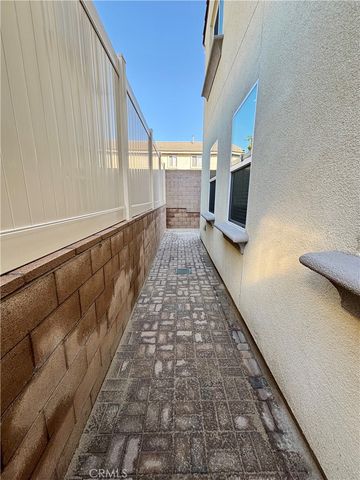 466 Meyer, Upland, CA 91786