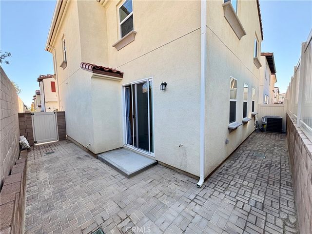 466 Meyer, Upland, CA 91786