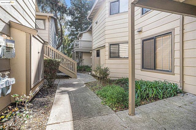 704 Windsor, Hercules, CA 94547