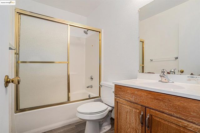 704 Windsor, Hercules, CA 94547